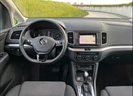 Volkswagen Sharan 2.0 TDI SCR BMT 184k 4Motion Highline DSG EU6 , Mesačná splátka 343 € . Akontácia 10 % .