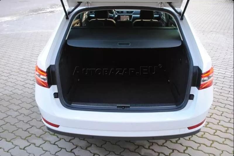 Škoda Superb Combi 2.0 TDI 190k Business 4×4 DSG EU6 , Mesačná splátka 292 € . Akontácia 10 % .
