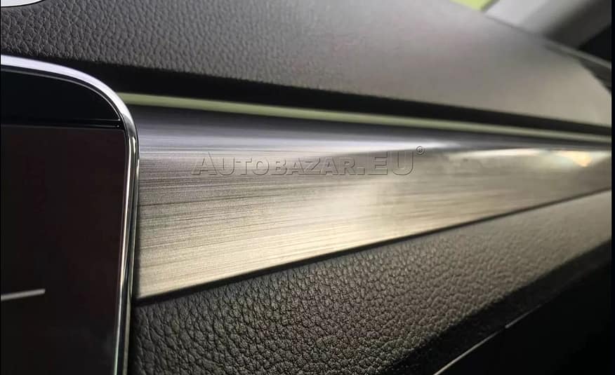 Škoda Superb Combi 2.0 TDI Premium Edition DSG , 110kW, A7, 5d. . Mesačná splátka 349 € . Akontácia 10% .