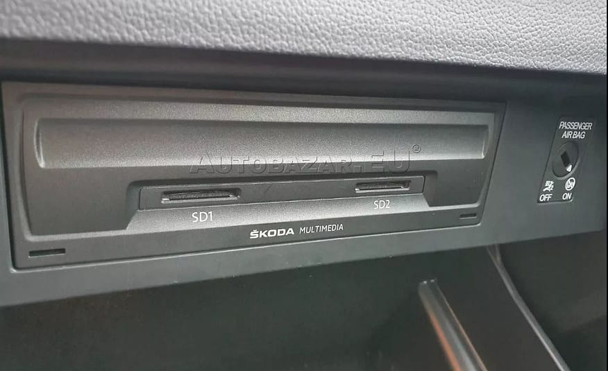 Škoda Octavia Combi 1.4 TSI 150k Edition . Mesačná splátka 225 € . Akontácia 0 € .
