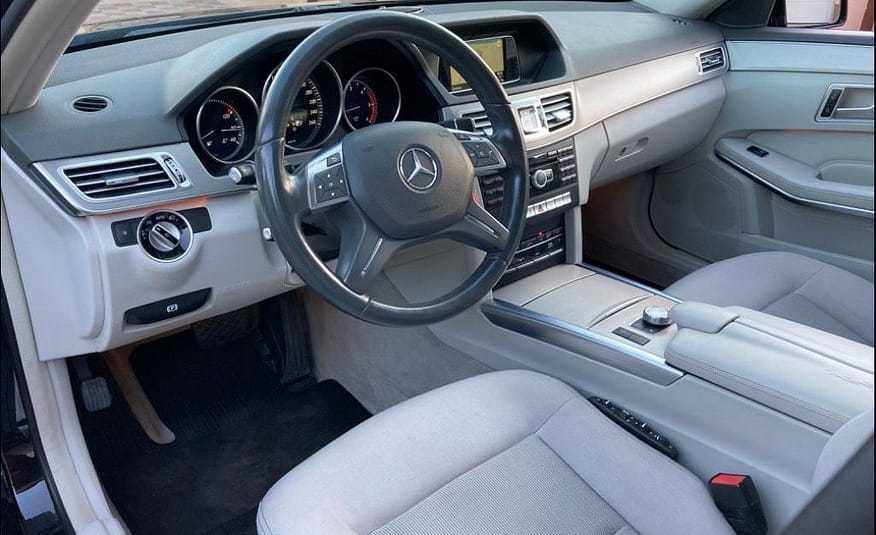 Mercedes-Benz E trieda Kombi 220 CDI BlueTEC Elegance A/T . Mesačná splátka 222 € . Akontácia 0 € .