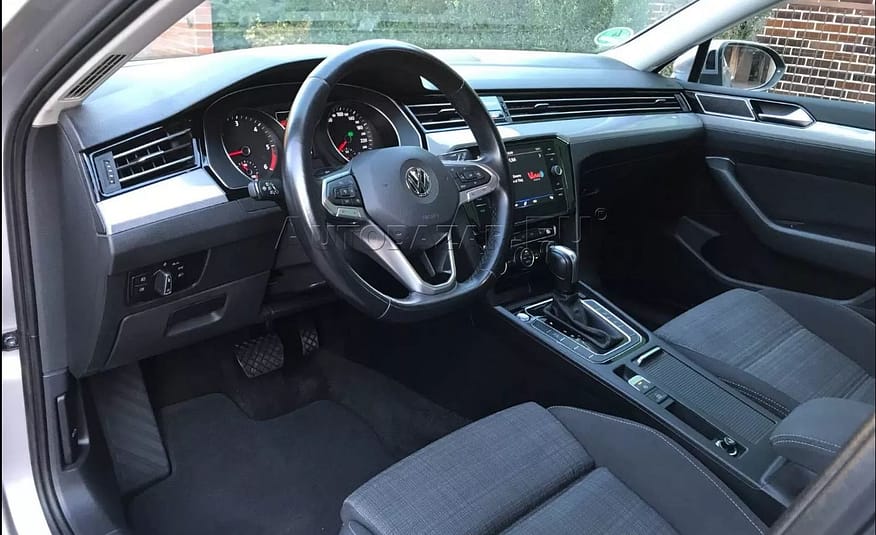 Volkswagen Passat Variant 2.0 TDI Business DSG  Mesačná splátka 306€  Akontácia 10 %