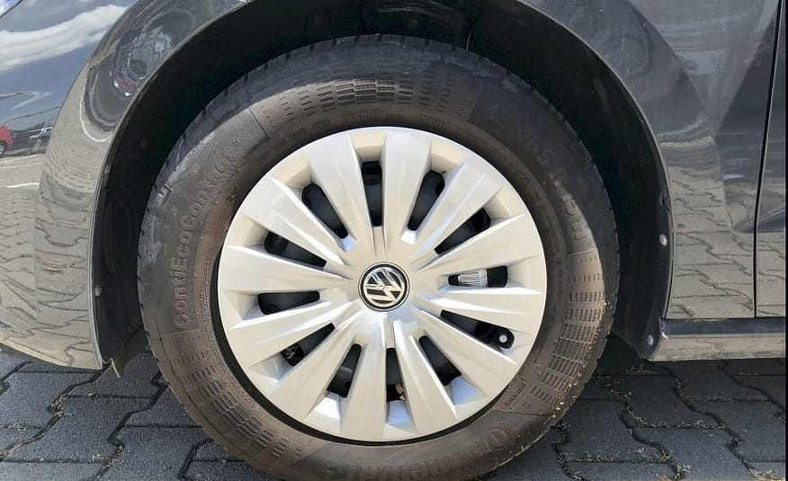 Volkswagen Golf Variant Golf Sportsvan Ed. Trendline 1.6 TDI 5G . Mesačná splátka 292 € . Akontácia 0 € .