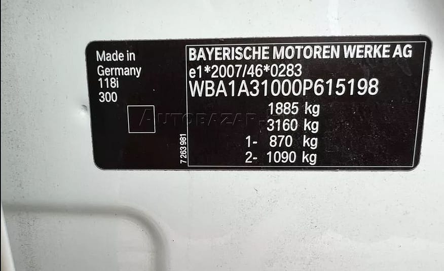 BMW Rad 1 118i A/T . Mesačná splátka 258 € . Akontácia 0 € .