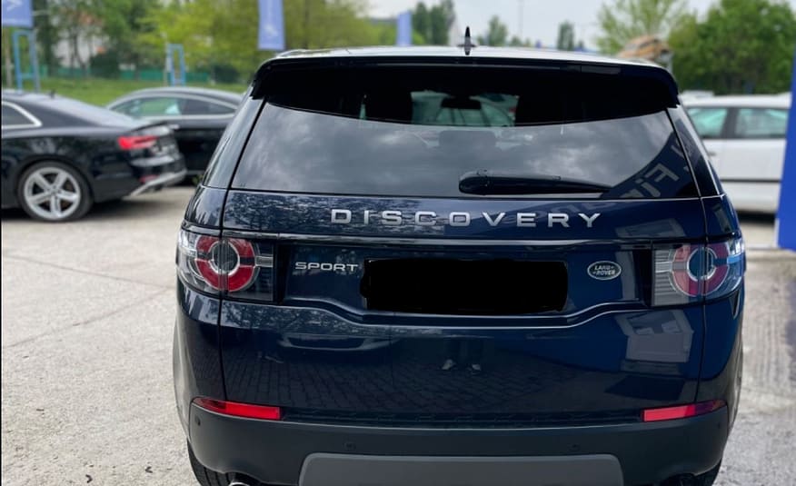 Land Rover Discovery Sport 2.0L TD4 SE AT , Mesačná splátka 279 € . Akontácia 0 € .